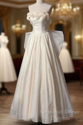 Vintage A Line Strapless Satin White Long Wedding Dresses Brides Dress